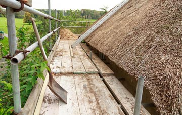 advantages of Trumpington thatch roofing